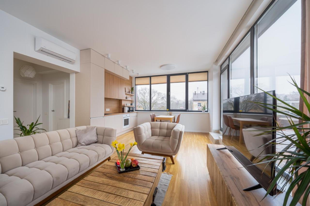 1-Bedroom Penthouse With Underground Parking Riga Exterior photo